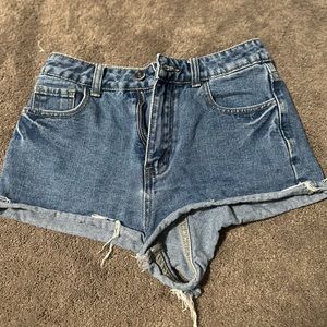 Cute denim shorts